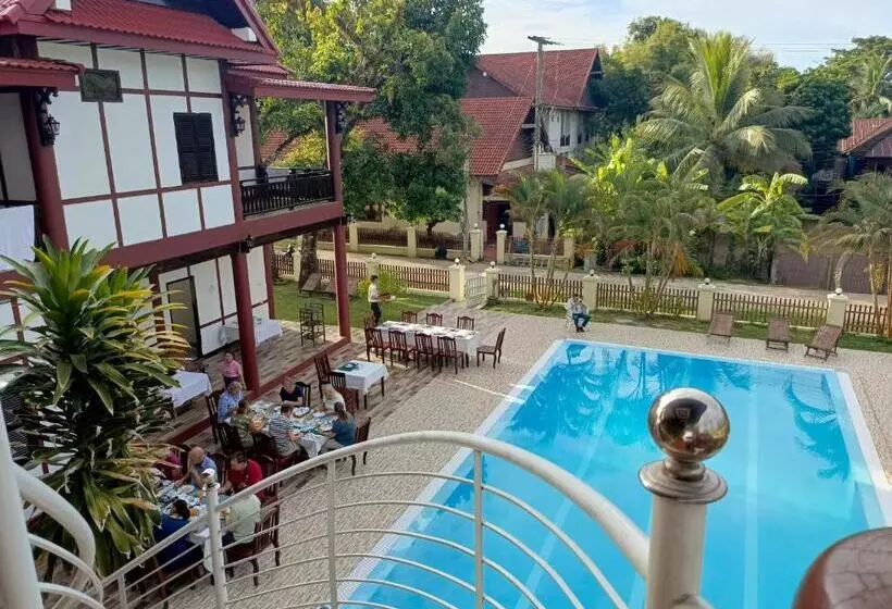 Majatalo Kongmany Colonial House