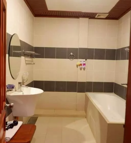 Majatalo Kongmany Colonial House