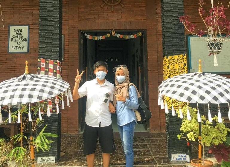 Pensió Leyeh Leyeh Hostel Karimunjawa