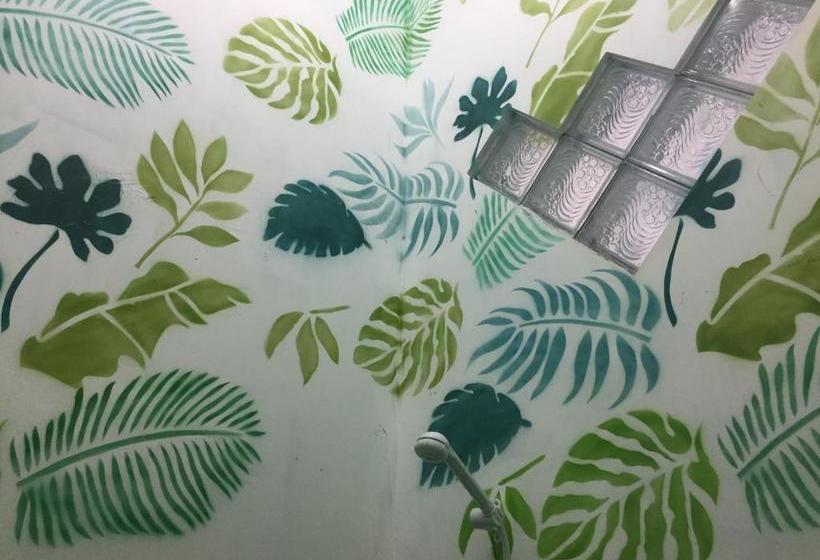 Pensió Leyeh Leyeh Hostel Karimunjawa