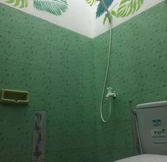Pension Leyeh Leyeh Hostel Karimunjawa