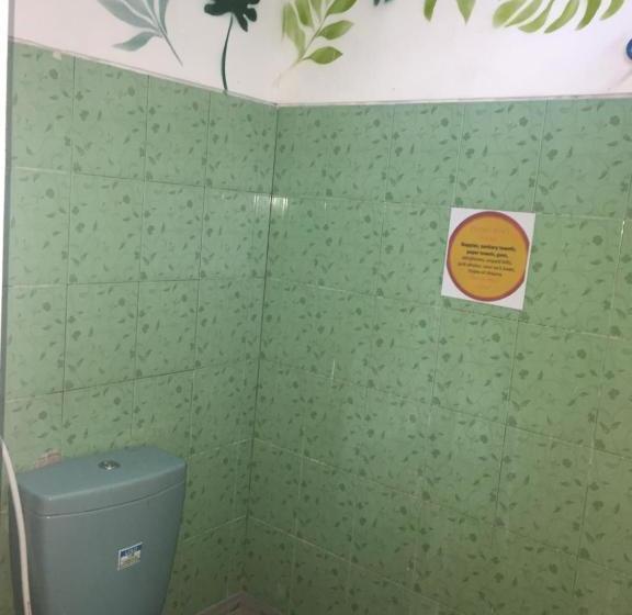 Pensió Leyeh Leyeh Hostel Karimunjawa