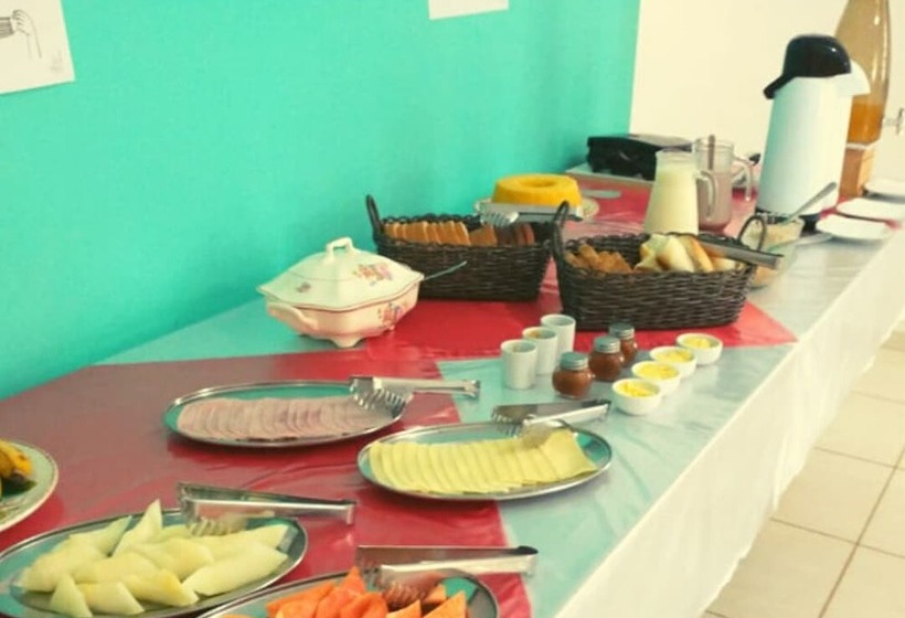 بنسيون Pousada Doce Vida