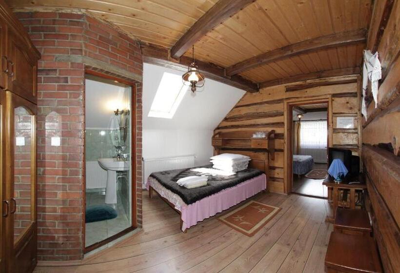 Pensiunea Lacramioara