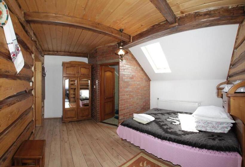 Pensiunea Lacramioara