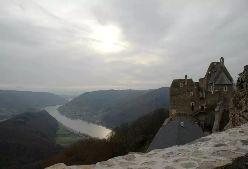 Ad Vineas Gästehaus Nikolaihof Hotel Garni
