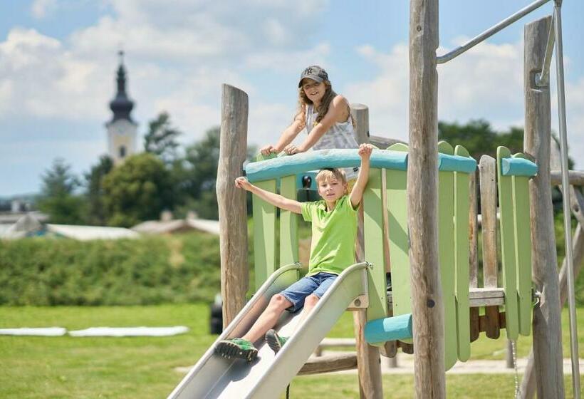 Ad Vineas Gästehaus Nikolaihof Hotel Garni