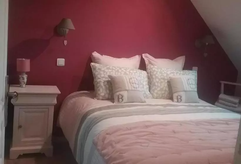 Aamiaismajoitus (B&B) Au Domaine De Sophie Chambres D Hôtes Crasville Manche