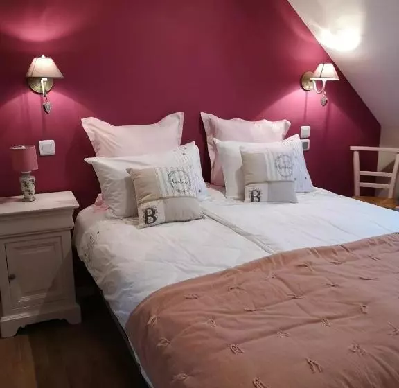 Aamiaismajoitus (B&B) Au Domaine De Sophie Chambres D Hôtes Crasville Manche