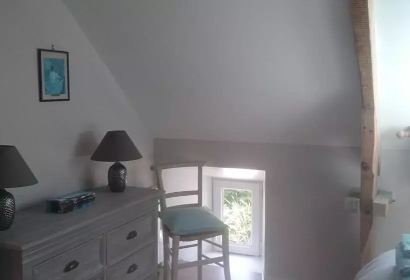 Aamiaismajoitus (B&B) Au Domaine De Sophie Chambres D Hôtes Crasville Manche