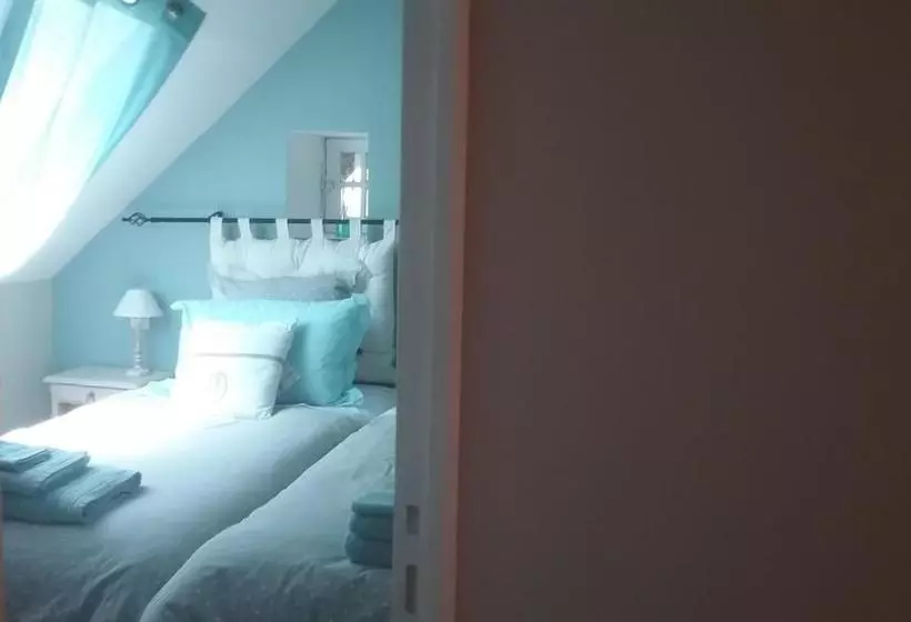 Aamiaismajoitus (B&B) Au Domaine De Sophie Chambres D Hôtes Crasville Manche