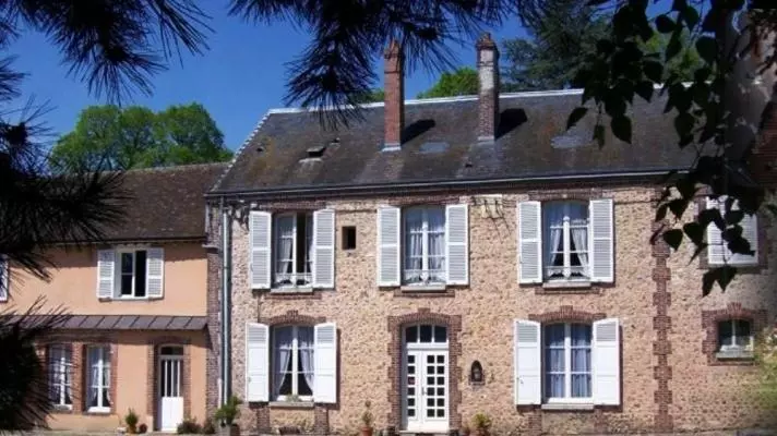 Aamiaismajoitus (B&B) Ferme Du Château