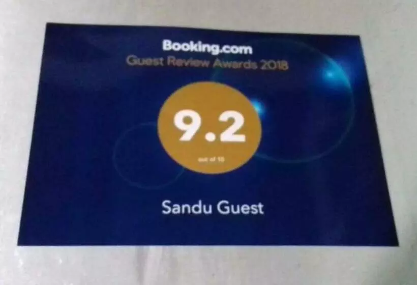 ベッドアンドブレックファースト Sandu Guest