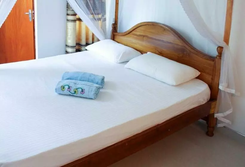 ベッドアンドブレックファースト Sandu Guest