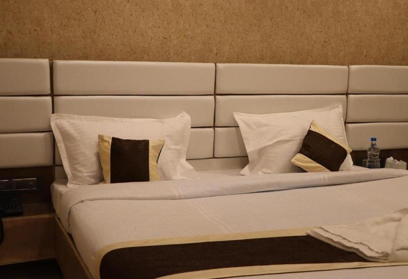 Ganesh Bhavan By Vinayak Hotels