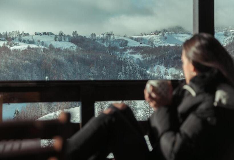 פנסיון Akasha Retreat