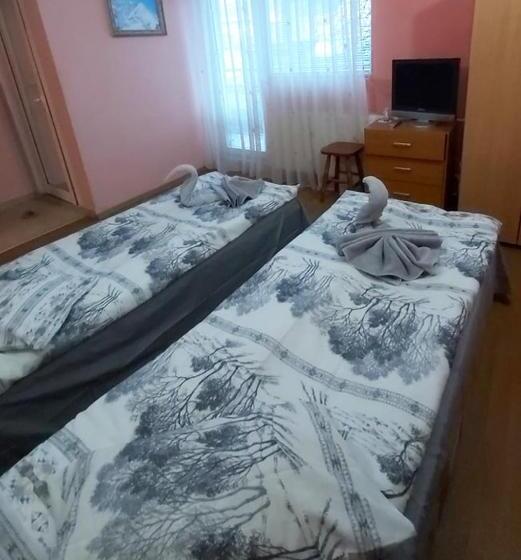 Пансион Guesthouse Pumpalovi