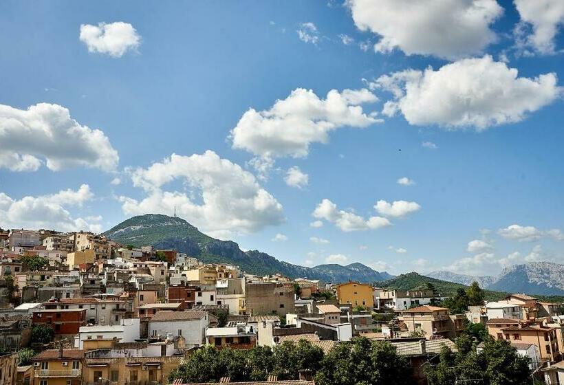 بنسيون La Casa Del Balivo