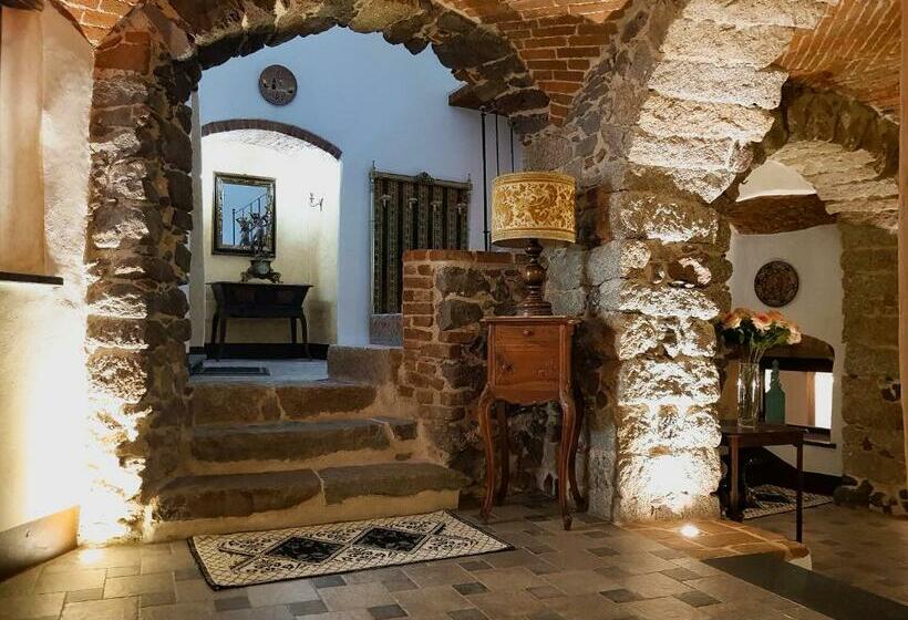 بنسيون La Casa Del Balivo