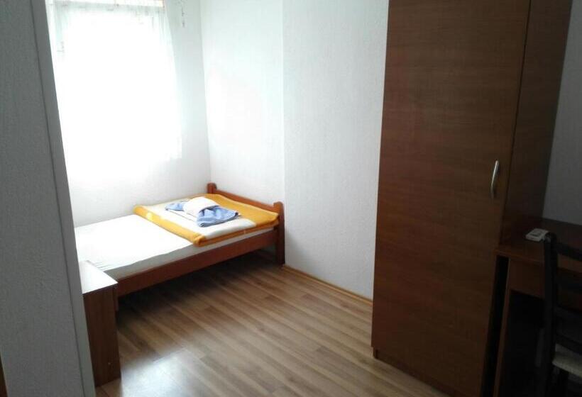 پانسیون Pansion Crnjac