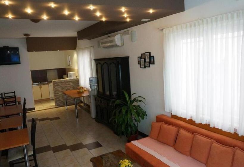 پانسیون Pansion Crnjac