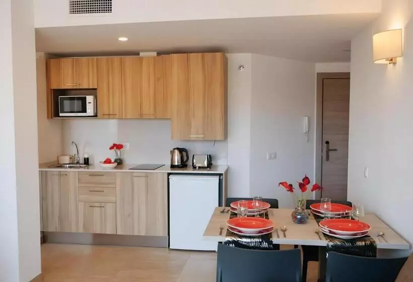 Apartamentos Marina Beach