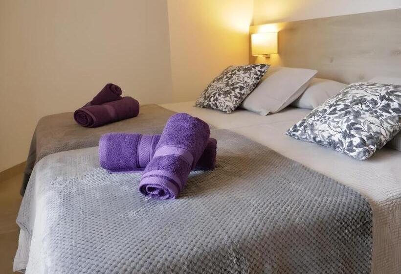 Apartamentos Marina Beach