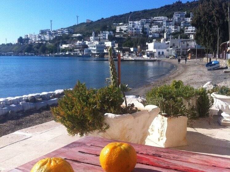 Castelino Akyarlar Butik Otel