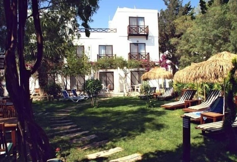 Castelino Akyarlar Butik Otel