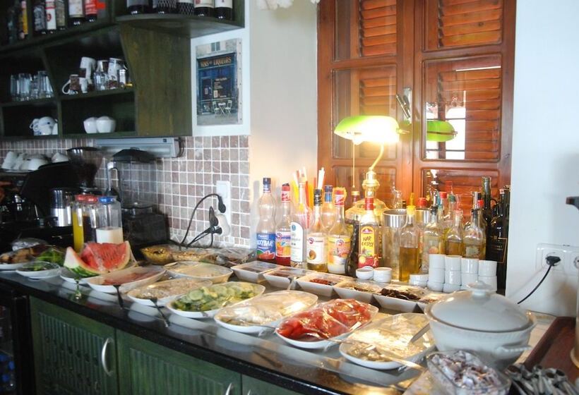 Castelino Akyarlar Butik Otel