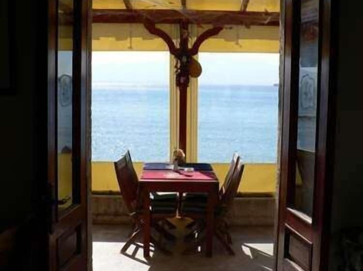 Castelino Akyarlar Butik Otel