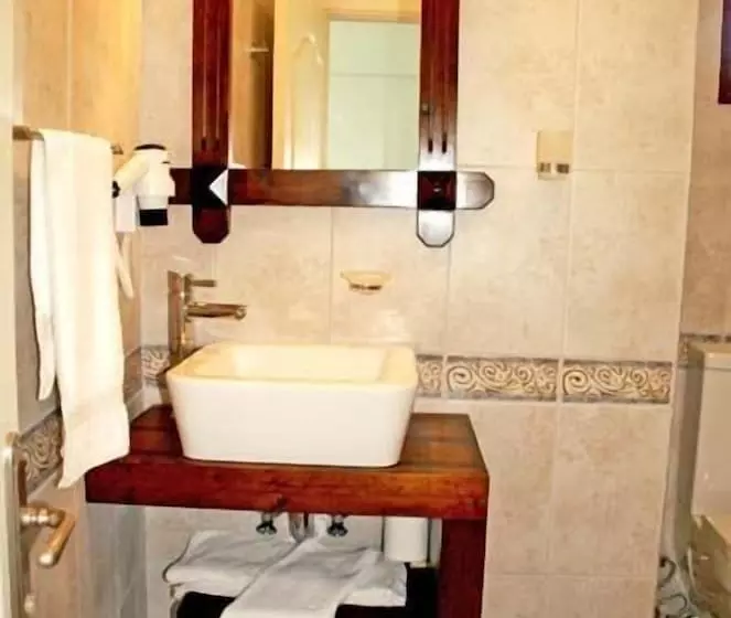 Castelino Akyarlar Butik Otel