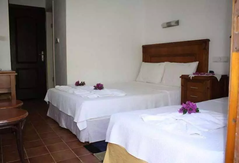 Castelino Akyarlar Butik Otel