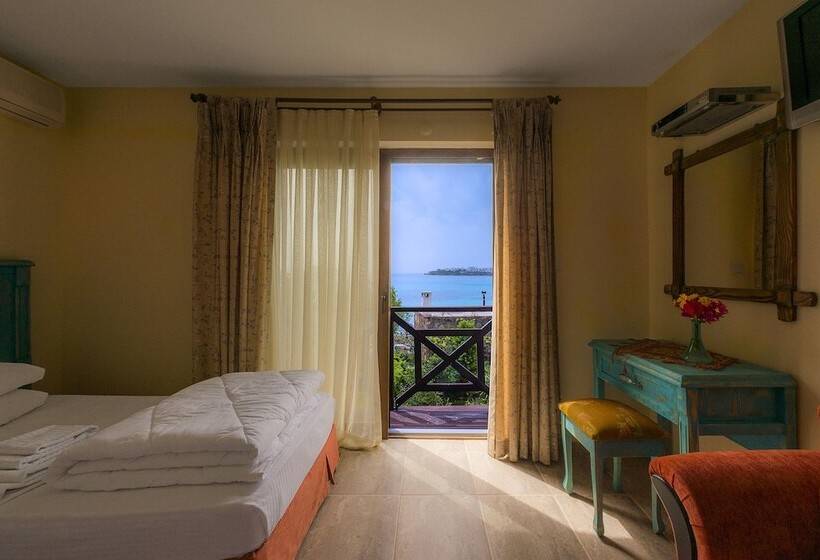 Castelino Akyarlar Butik Otel