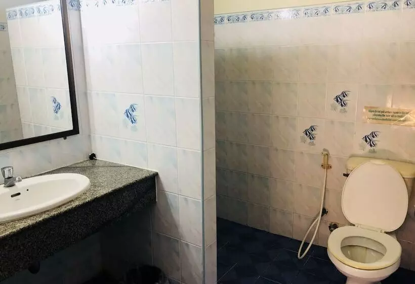 בית מלון כפרי Aonang Terrace