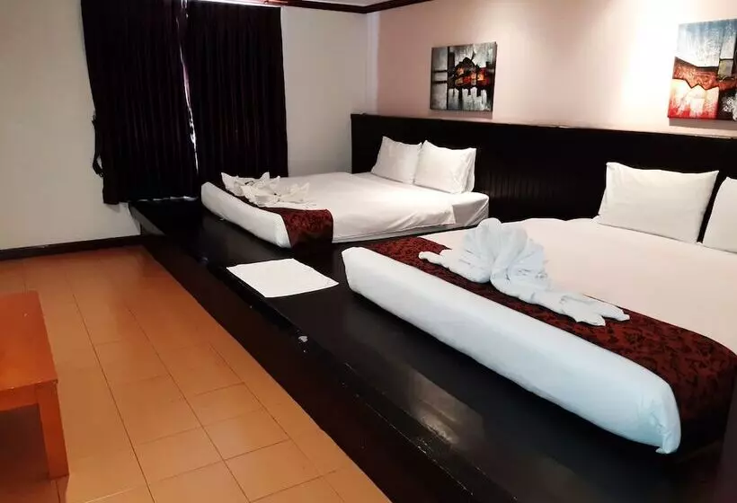 בית מלון כפרי Aonang Terrace