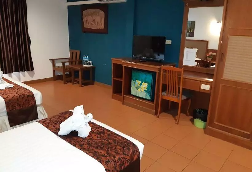 בית מלון כפרי Aonang Terrace