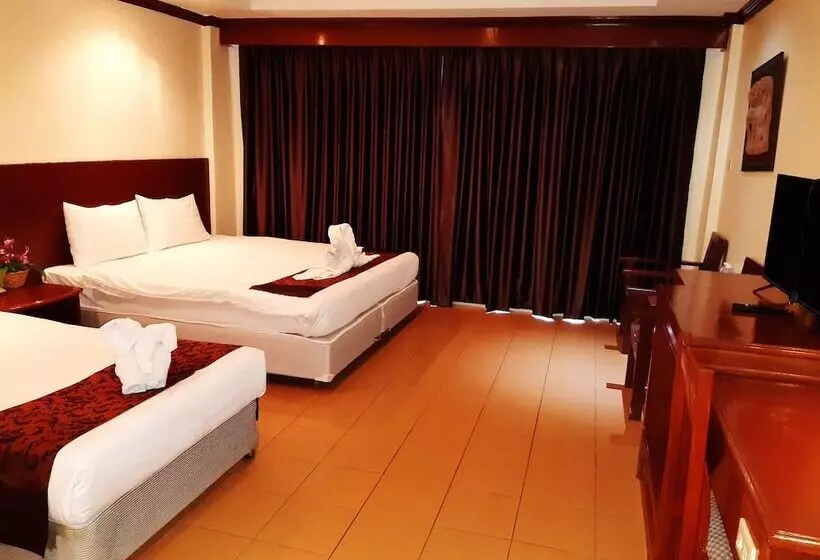 בית מלון כפרי Aonang Terrace