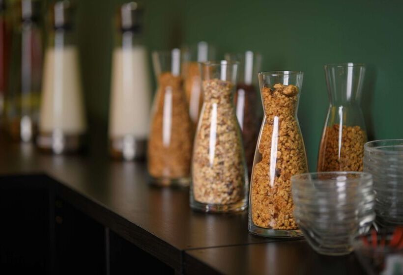 Отель Berlin Mitte By Campanile