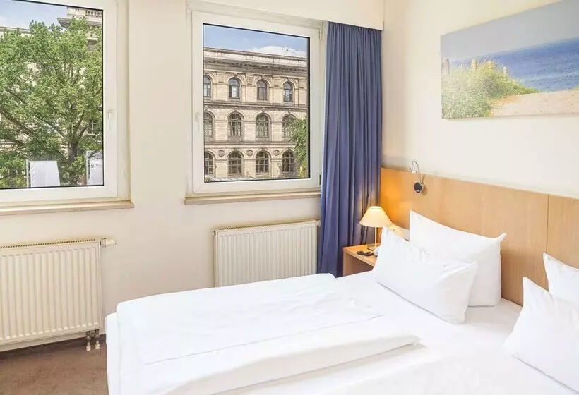 هتل Berlin Mitte By Campanile