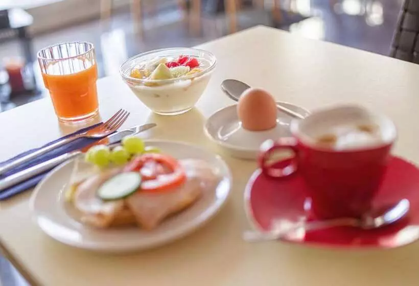 هتل Berlin Mitte By Campanile