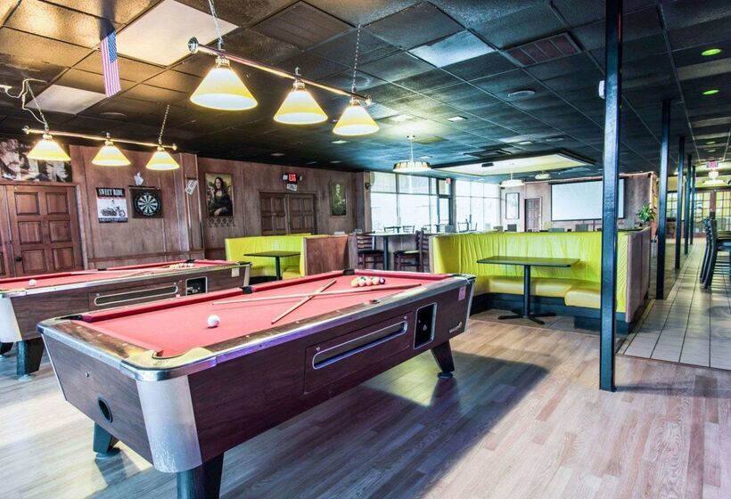 فندق Econo Lodge