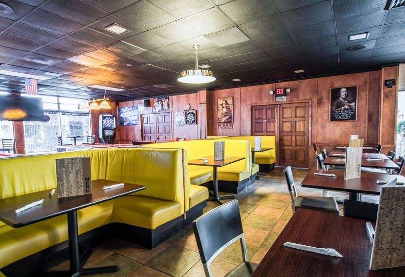 فندق Econo Lodge