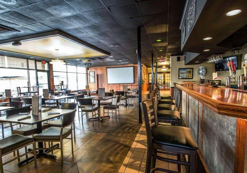 فندق Econo Lodge