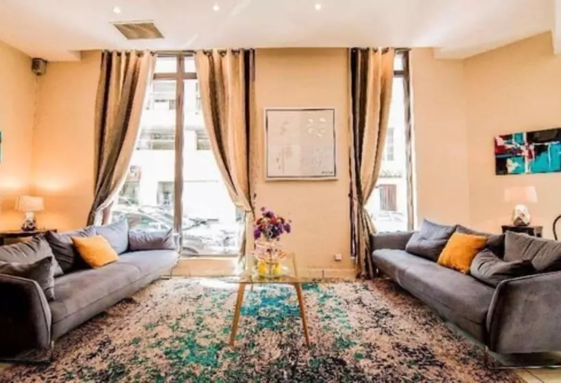 Отель Excelsuites Residence