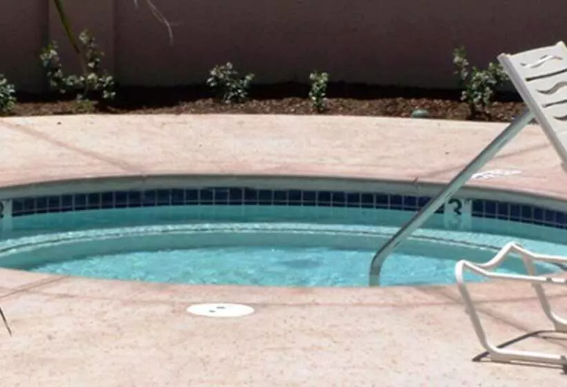 Отель Hampton Inn & Suites Sacramentoairportnatomas