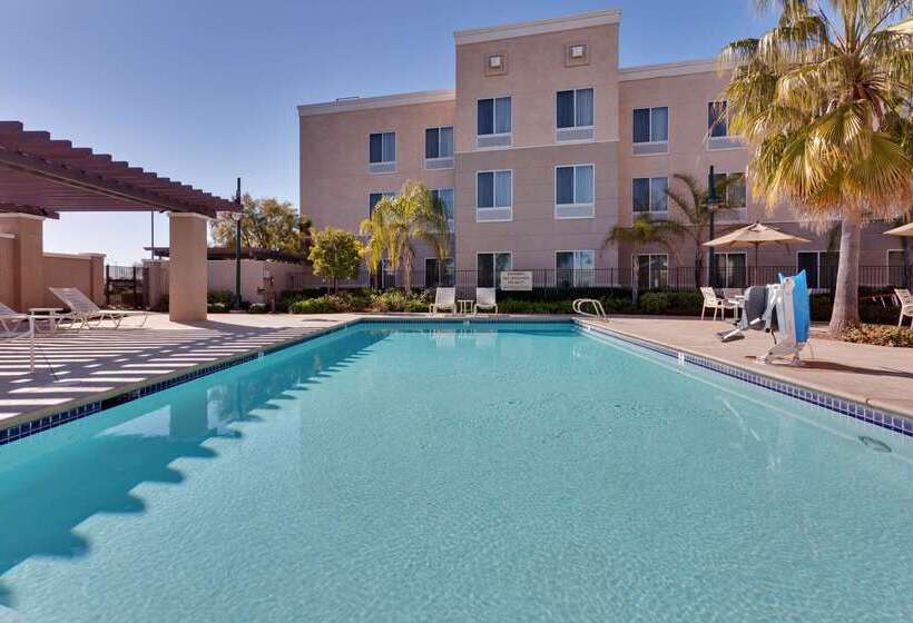 בית מלון כפרי Hampton Inn & Suites Sacramentoairportnatomas