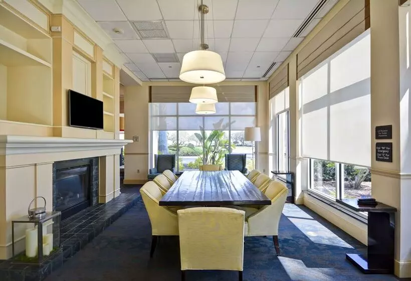 هتل Hilton Garden Inn Sarasotabradenton Airport