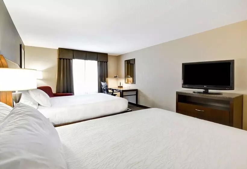 هتل Hilton Garden Inn Sarasotabradenton Airport