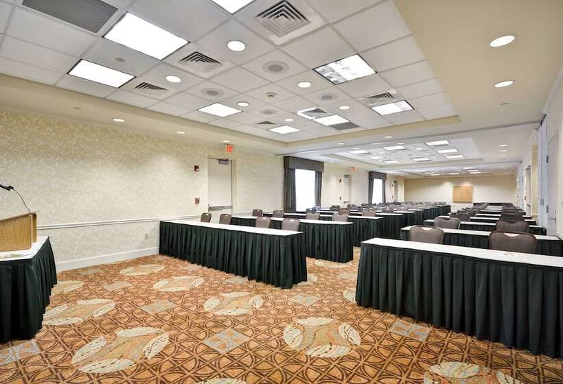 Отель Hilton Garden Inn Sarasotabradenton Airport